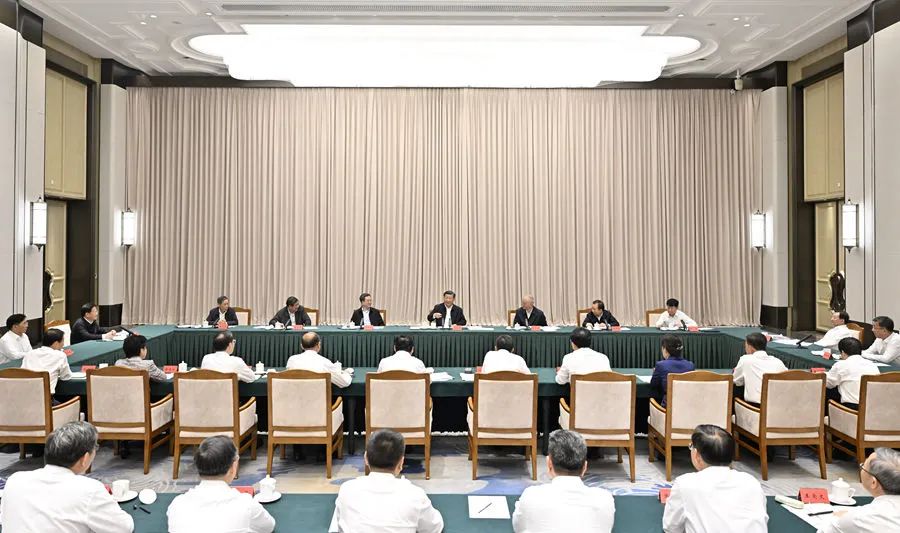 【前沿】儲能|習(xí)近平：加快發(fā)展風(fēng)電、光電等清潔能源，建設(shè)風(fēng)光火核儲一體化能源基地